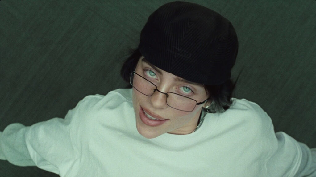 Billie Eilish - BIRDS OF A FEATHER